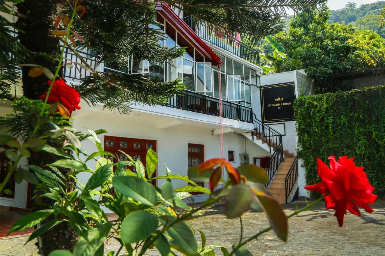 Queens Lodge 캔디 외부 사진